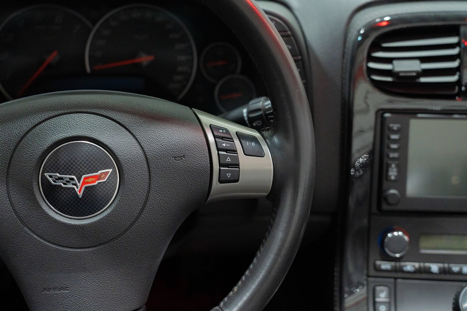 Used 2011 Chevrolet Corvette Grand Sport w/ Preferred Equipment Group RWD image 27