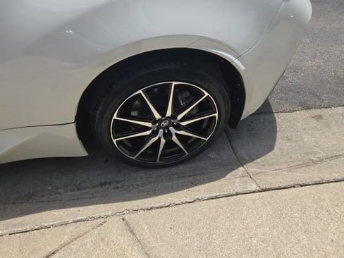 Used 2024 Toyota GR86 RWD image 35