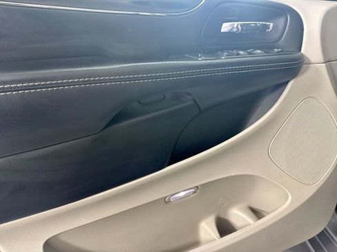 Used 2015 Dodge Grand Caravan SE FWD image 20