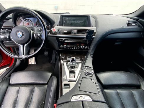Used 2013 BMW M6 Convertible RWD image 10
