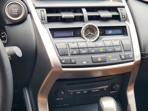 Used 2017 Lexus NX 200t Base image 14