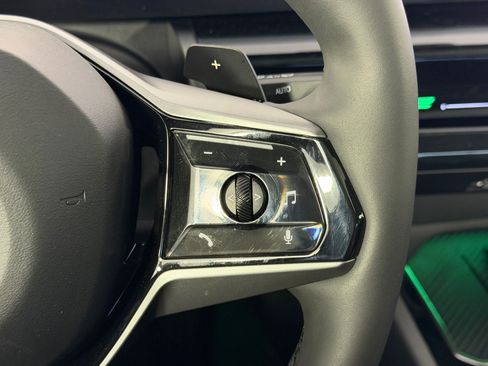 Used 2026 BMW 530i image 28