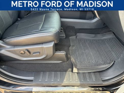 Used 2022 Ford F250 Lariat w/ Black Appearance Pkg AWD/4WD image 50