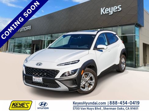 Certified 2023 Hyundai Kona SEL w/ Convenience Package image 1