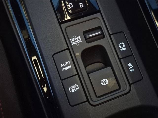 Used 2026 Toyota Prius Plug-In Hybrid FWD image 14