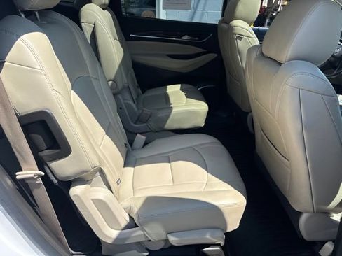 Used 2018 Buick Enclave Premium w/ Experience Buick Package AWD/4WD image 20
