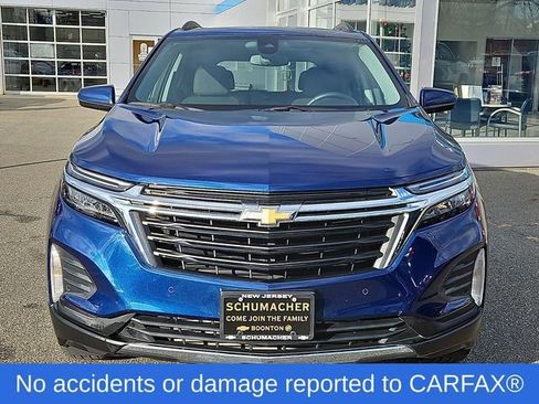 Used 2022 Chevrolet Equinox LT image 2