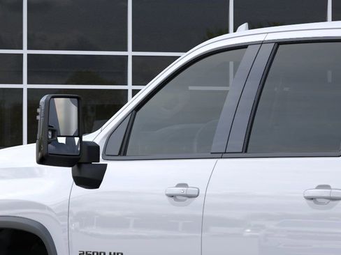 New 2026 Chevrolet Silverado 2500 LTZ AWD/4WD image 13
