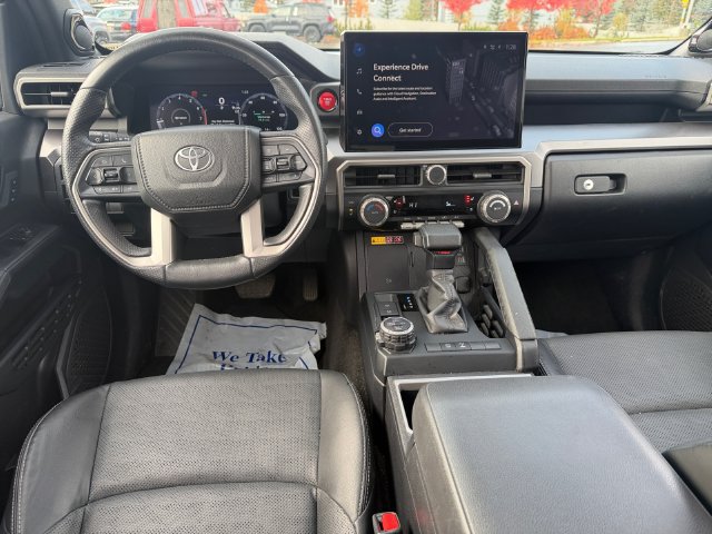 Used 2025 Toyota 4Runner TRD Off-Road Premium AWD/4WD image 17