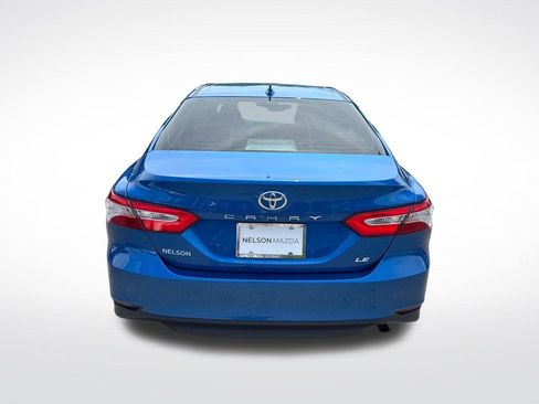 Used 2019 Toyota Camry LE w/ Convenience Package FWD image 6