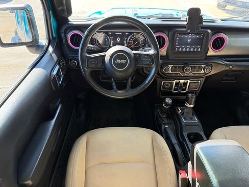 Used 2019 Jeep Wrangler Unlimited Sport AWD/4WD image 21