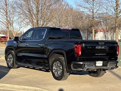Used 2022 GMC Sierra 1500 SLT image 9