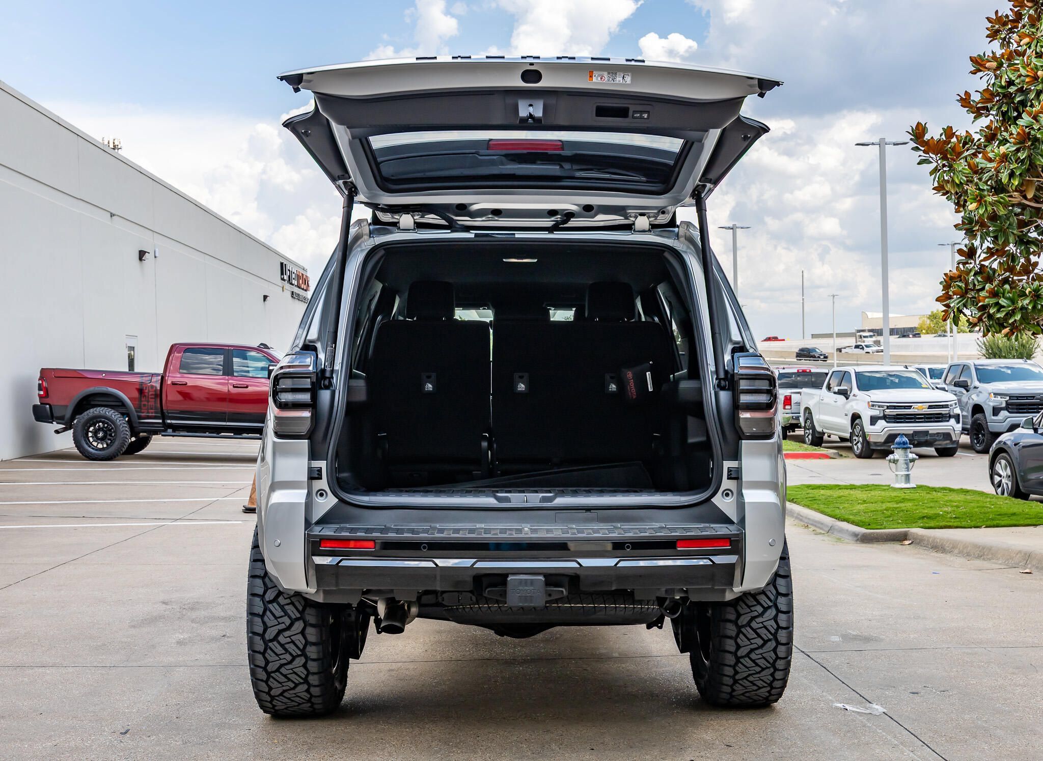 Used 2025 Toyota 4Runner TRD Sport Premium AWD/4WD image 9
