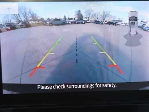 Used 2023 Ford Explorer XLT w/ Equipment Group 202A image 22