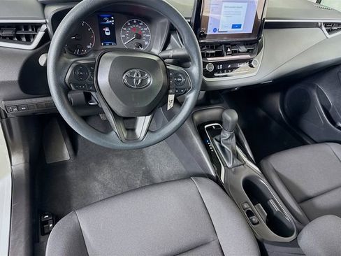 Certified 2025 Toyota Corolla LE image 7