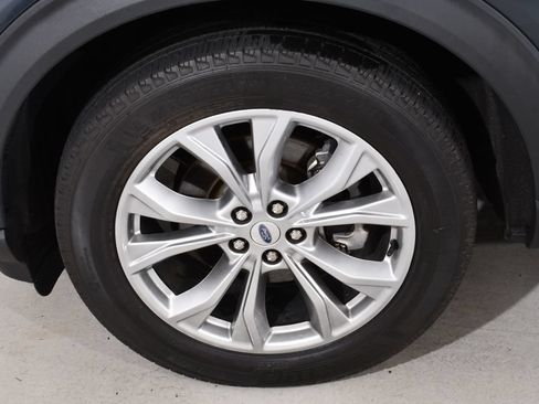 Used 2023 Ford Explorer Limited w/ Limited Technology Package AWD/4WD image 25