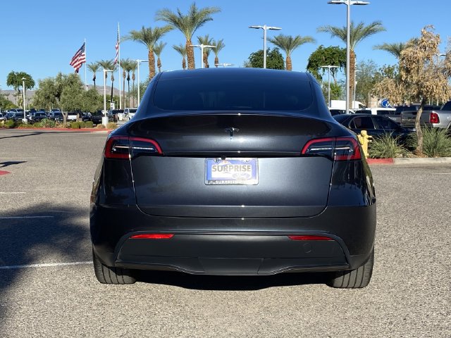 Used 2025 Tesla Model Y Long Range RWD image 5