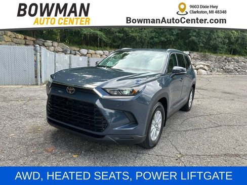 Used 2025 Toyota Grand Highlander AWD image 1