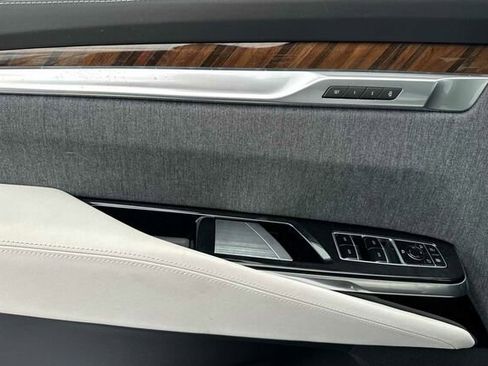 New 2026 Cadillac Escalade ESV Platinum Sport w/ LPO, ONYX Package image 11