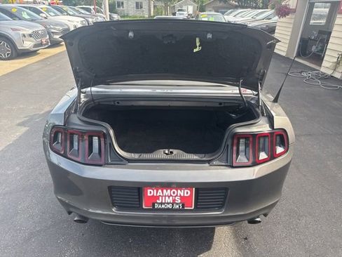 Used 2014 Ford Mustang Convertible RWD image 13