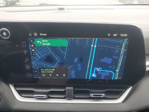 Used 2025 Chevrolet Equinox LT image 21