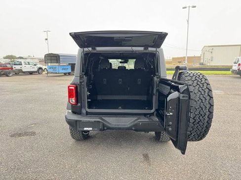 Certified 2024 Ford Bronco Black Diamond image 5