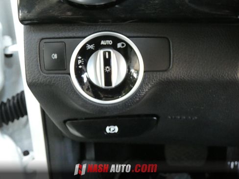Used 2014 Mercedes-Benz GLK 350 2WD image 64