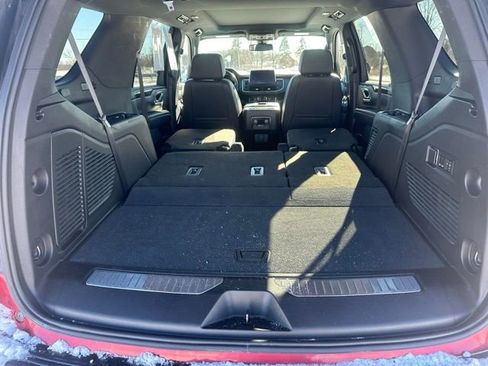 Used 2022 Chevrolet Tahoe RST w/ Luxury Package image 33