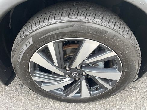 Used 2024 Nissan Murano SL AWD/4WD image 5