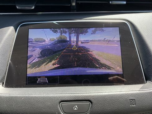 Used 2020 Cadillac XT4 Premium Luxury w/ Driver Awareness Package FWD image 25