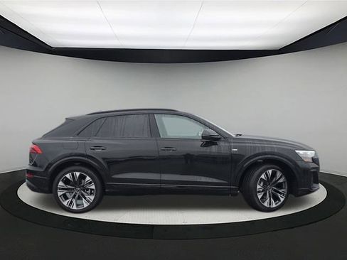 New 2026 Audi Q8 Premium Plus image 8