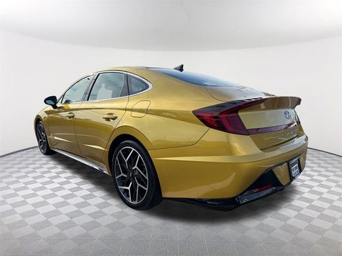 Used 2020 Hyundai Sonata SEL Plus w/ Tech Package image 7