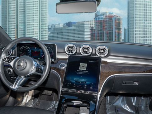 Used 2023 Mercedes-Benz C 300 C 300 w/ Exclusive Trim Package image 21