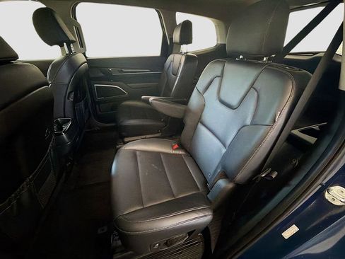 Used 2023 Kia Telluride S w/ S Sunroof Package FWD image 28