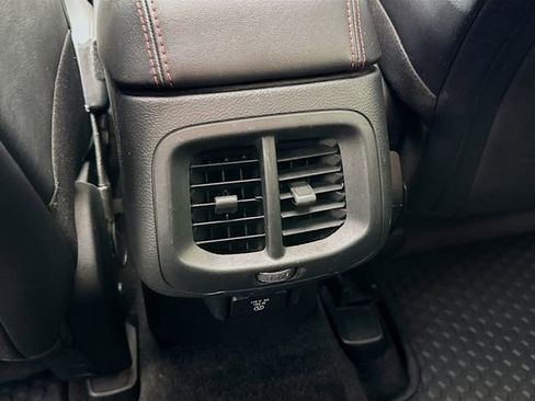 Used 2015 Jeep Cherokee Trailhawk w/ Comfort/Convenience Group image 25