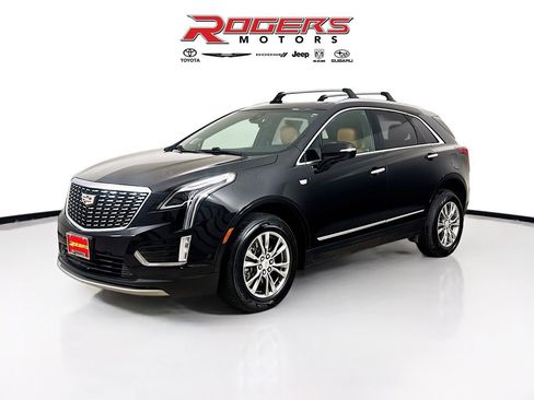 Used 2021 Cadillac XT5 Premium Luxury image 3