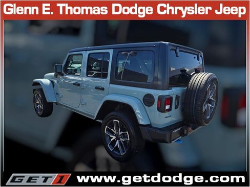 Certified 2024 Jeep Wrangler Unlimited AWD/4WD image 9