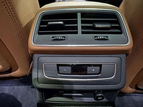 Used 2022 Audi A6 Premium Plus image 24