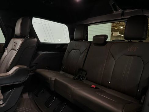 Used 2020 Ford Expedition King Ranch AWD/4WD image 45