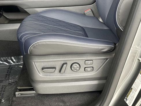 New 2026 INFINITI QX80 4WD w/ Sport Exterior Package image 11