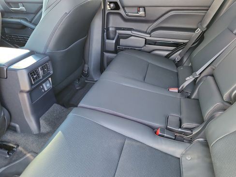 New 2025 Toyota 4Runner Limited image 10