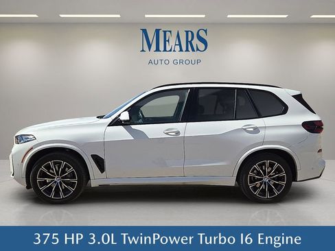 Used 2026 BMW X5 sDrive40i image 3