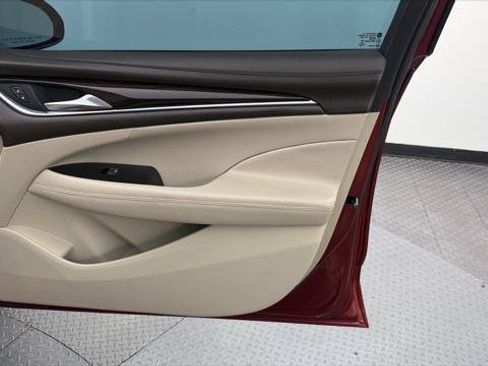 Used 2017 Buick LaCrosse Preferred FWD image 23