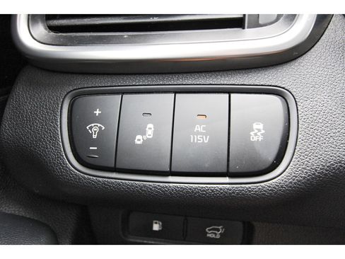 Used 2016 Kia Sorento SX FWD image 25
