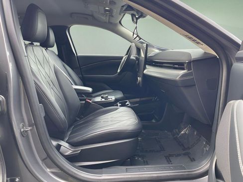 Used 2023 Ford Mustang Mach-E Select image 24