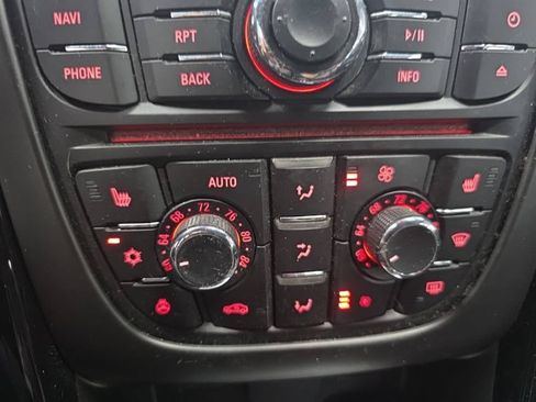 Used 2016 Buick Cascada Premium FWD image 21