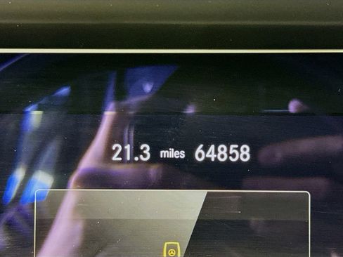 Used 2021 Mercedes-Benz E 350 4MATIC Sedan image 12