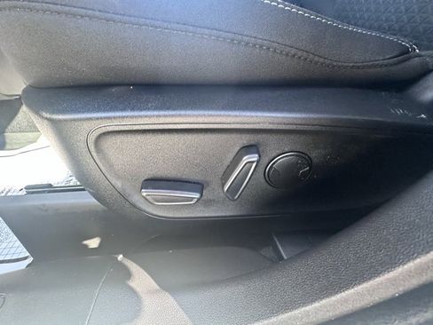 Used 2023 Ford Escape Active image 11