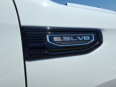 New 2026 GMC Sierra 1500 Pro w/ Graphite Edition AWD/4WD image 10