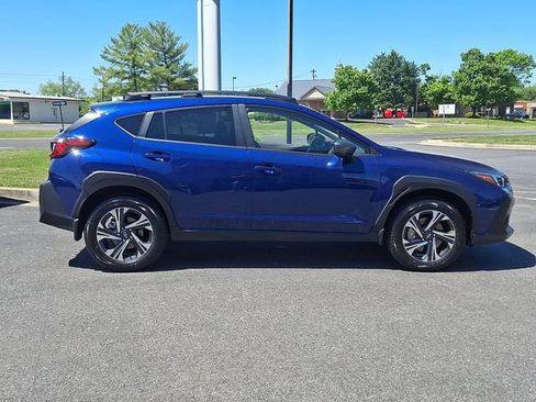 Used 2024 Subaru Crosstrek 2.0i Premium AWD/4WD image 7